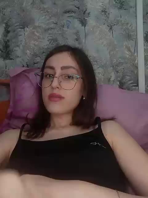 kiska-kira Adult Chat September 4, 2025