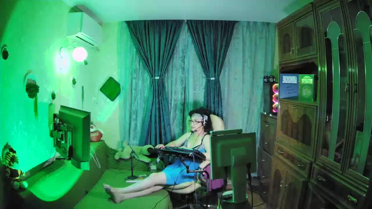 Infodar Adult Chat September 4, 2025