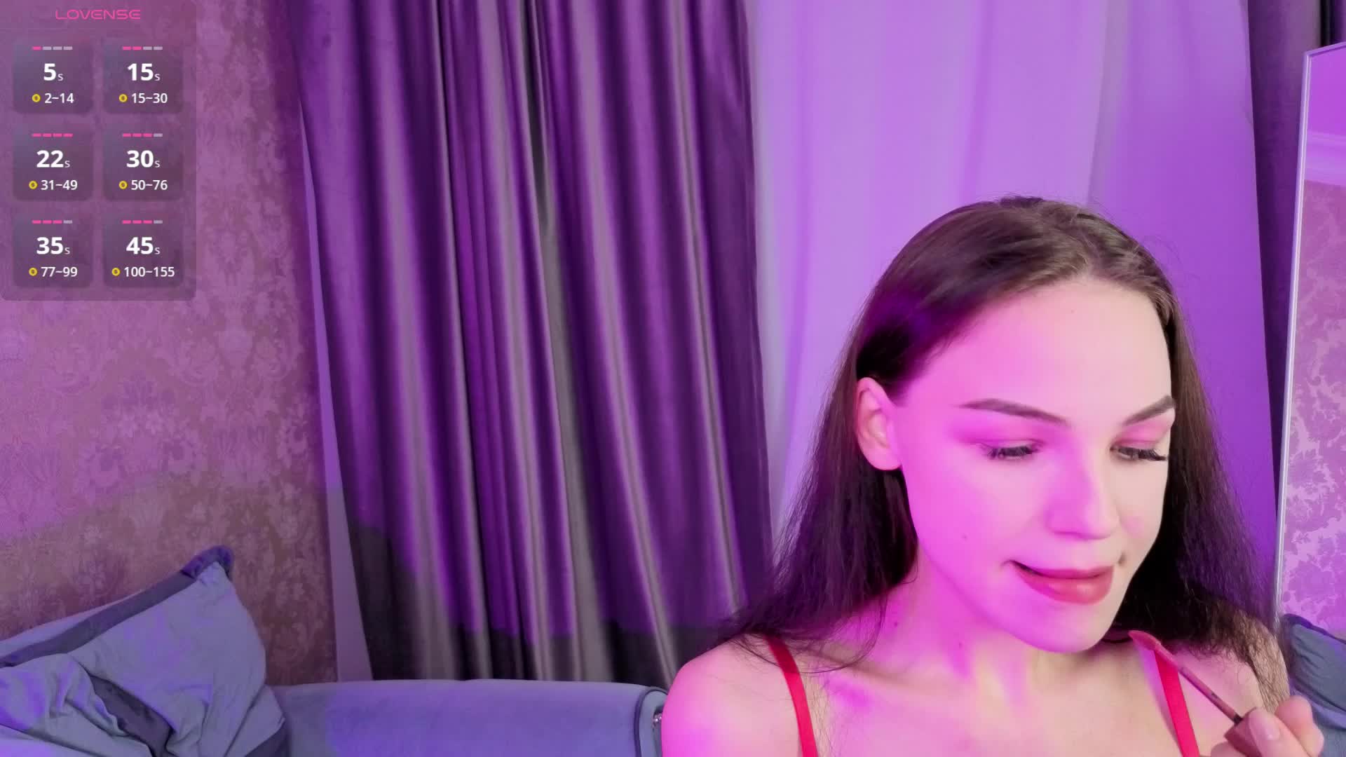 EmilyLuxxxury Adult Chat September 4, 2025