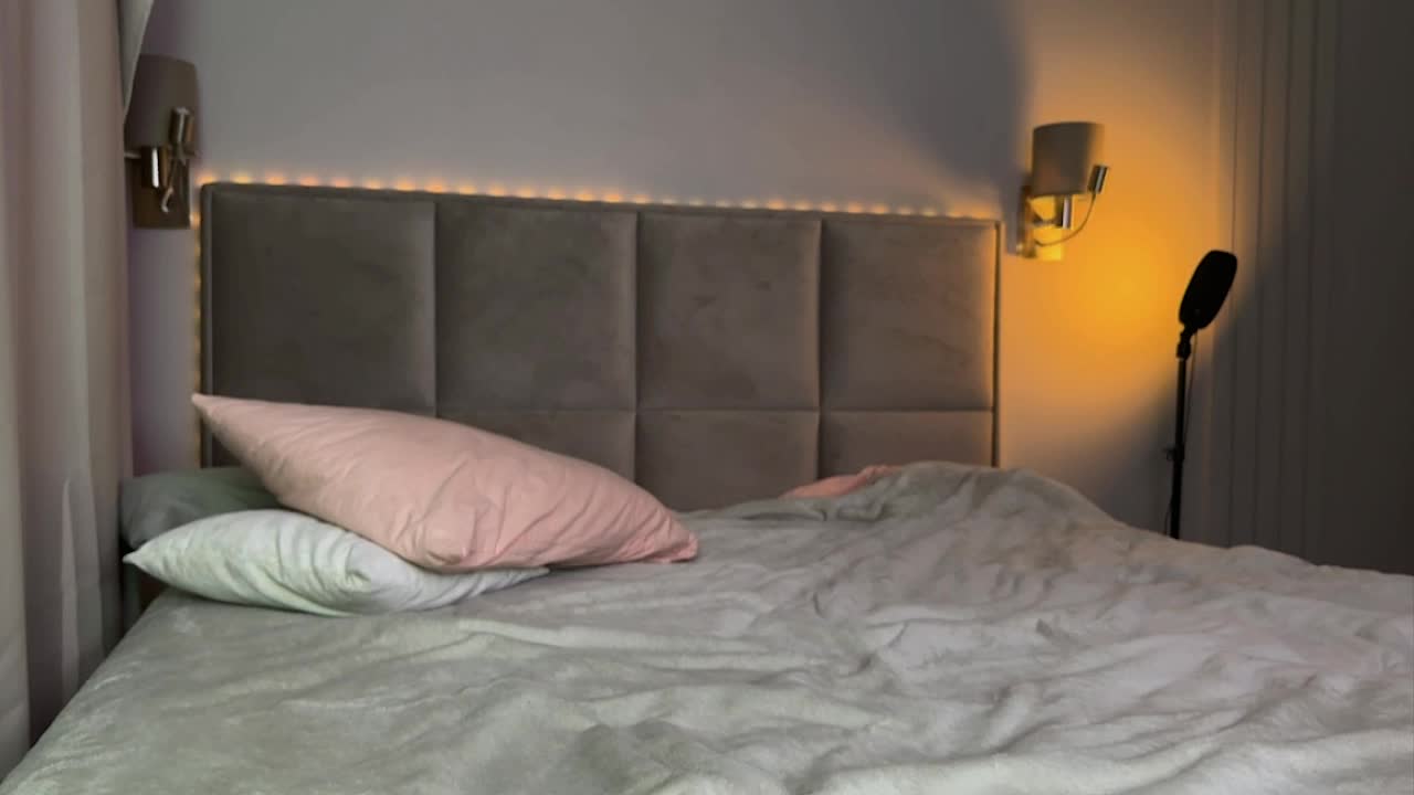 YESSASHA Adult Chat September 4, 2025