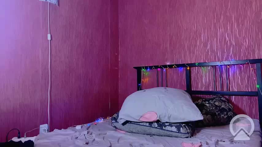 Lizasnow211 Adult Chat September 4, 2025