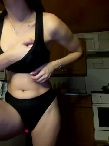 _Molly-Mae_ Adult Chat September 4, 2025