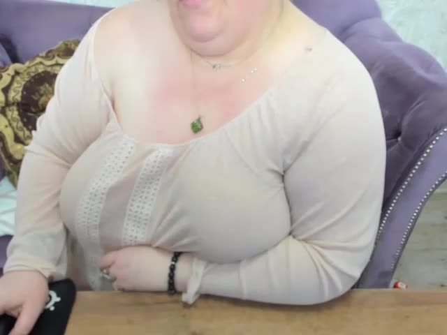 fashiona Adult Chat September 4, 2025