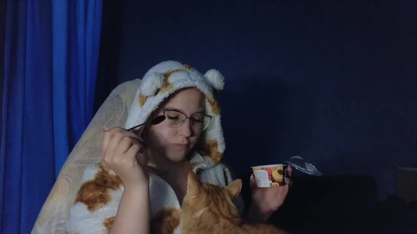 HotBrandyX Adult Chat September 4, 2025