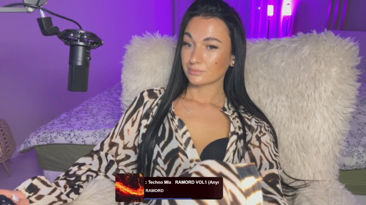 _UkRaiNo4Ka_ Adult Chat September 4, 2025