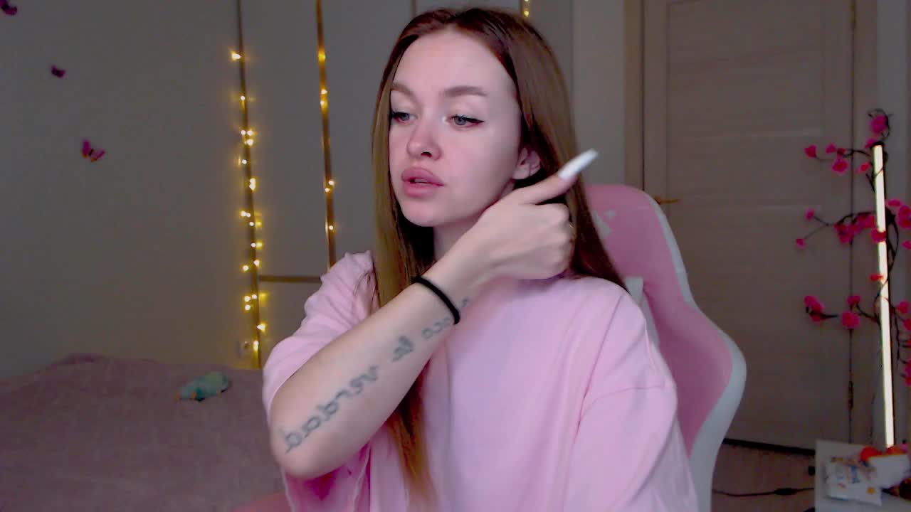 NaughtyMable Adult Chat September 4, 2025