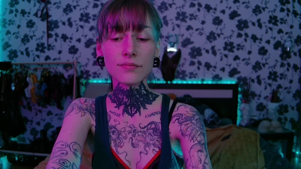 LittleSpaceMouse- Adult Chat September 4, 2025