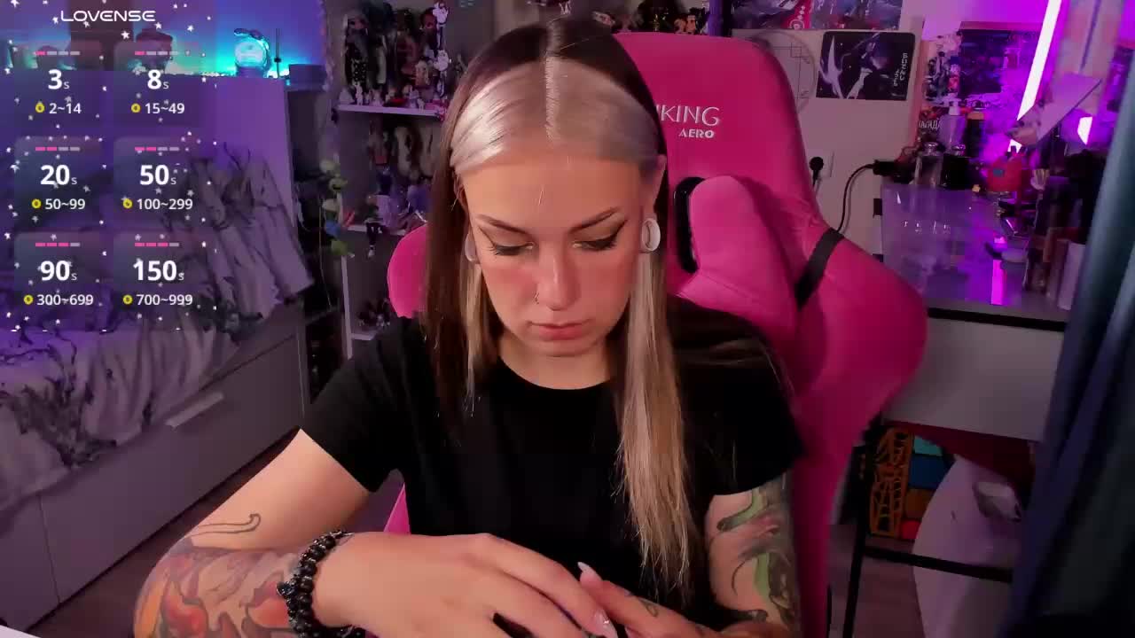 ChloeKohaku Adult Chat September 4, 2025