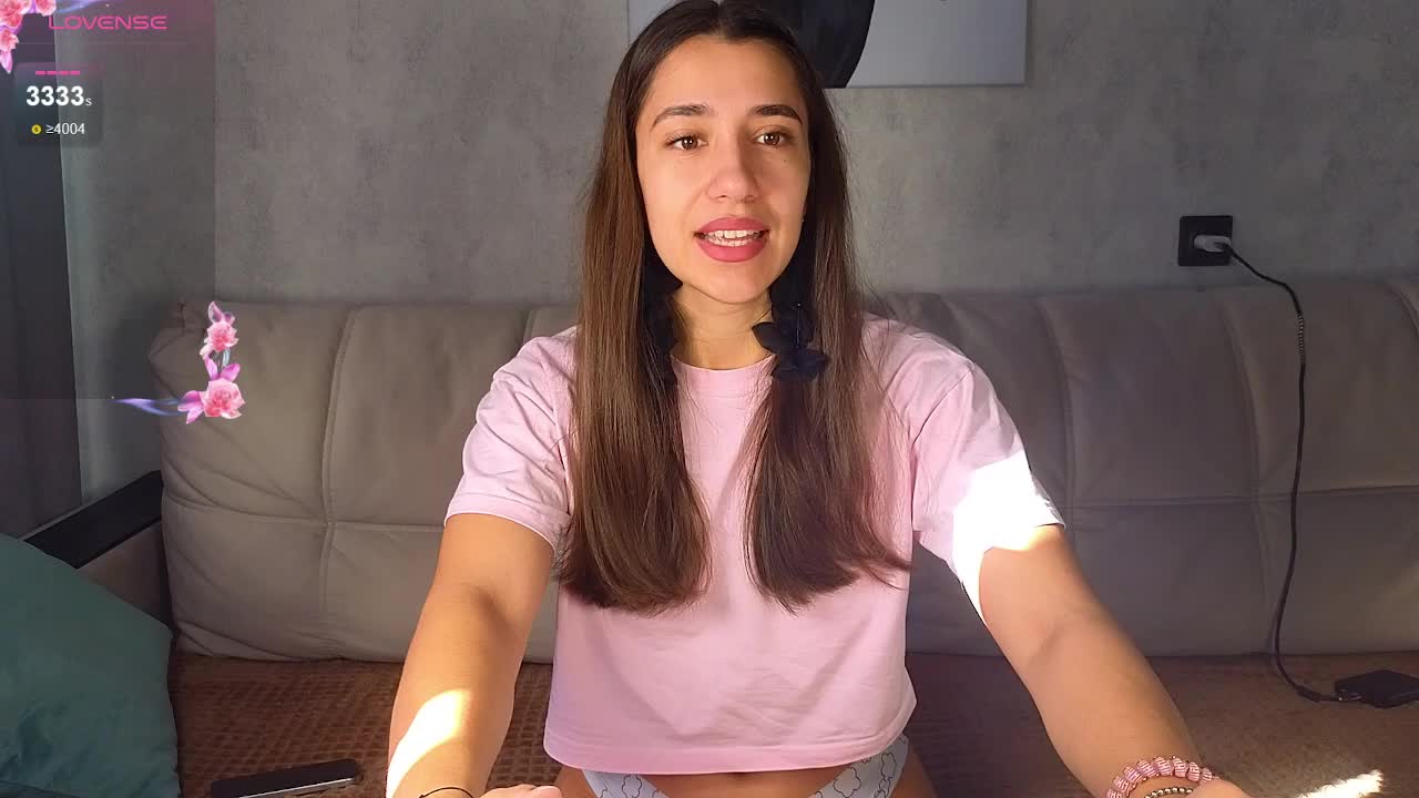 hot-ass-18 Adult Chat September 4, 2025