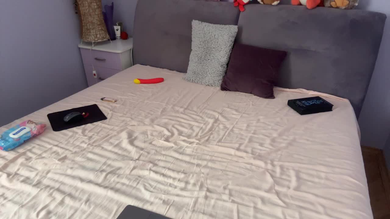 Oksana494 Adult Chat September 4, 2025