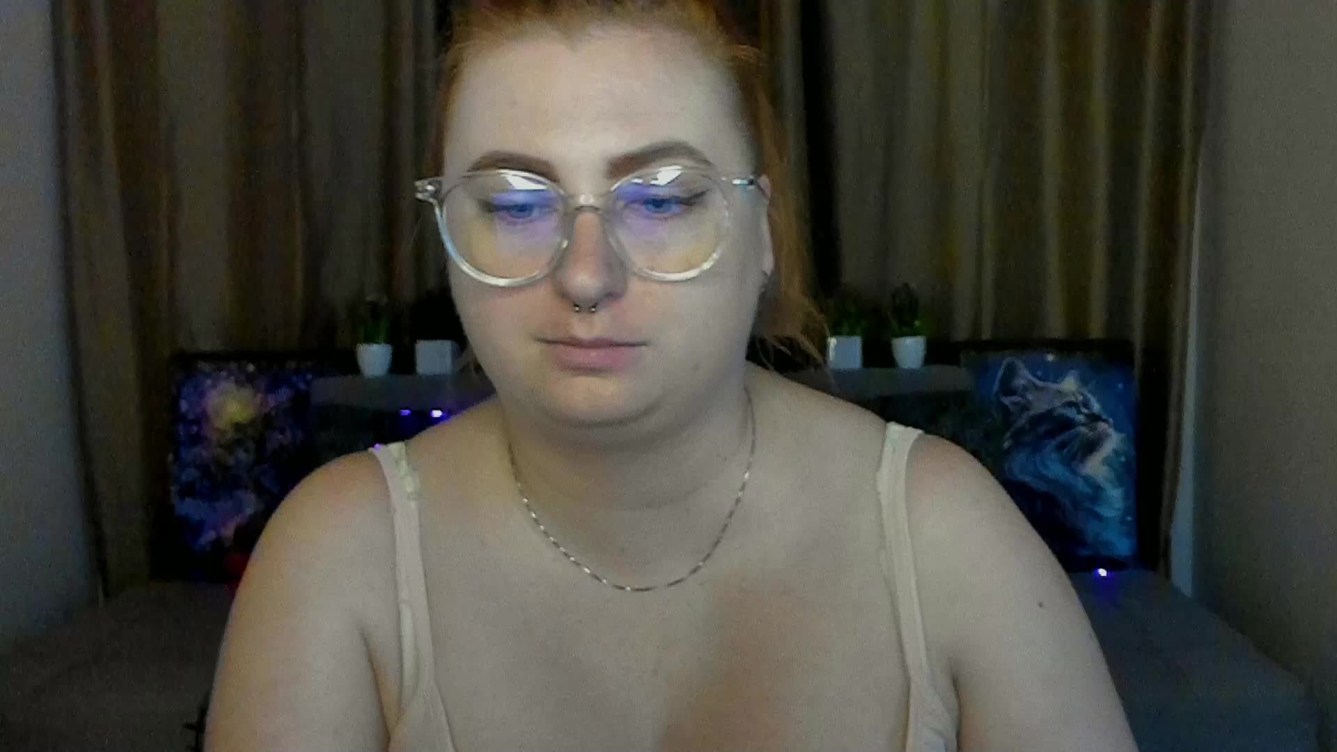 Aliciaredluv Adult Chat September 4, 2025