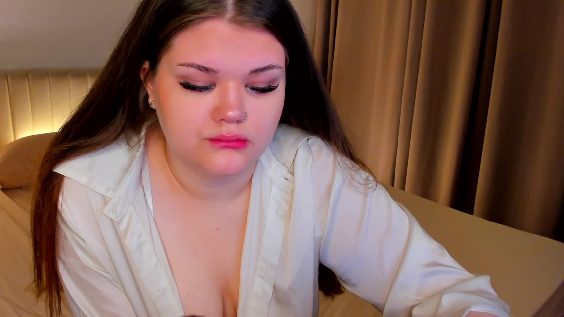 elle-one Adult Chat September 4, 2025