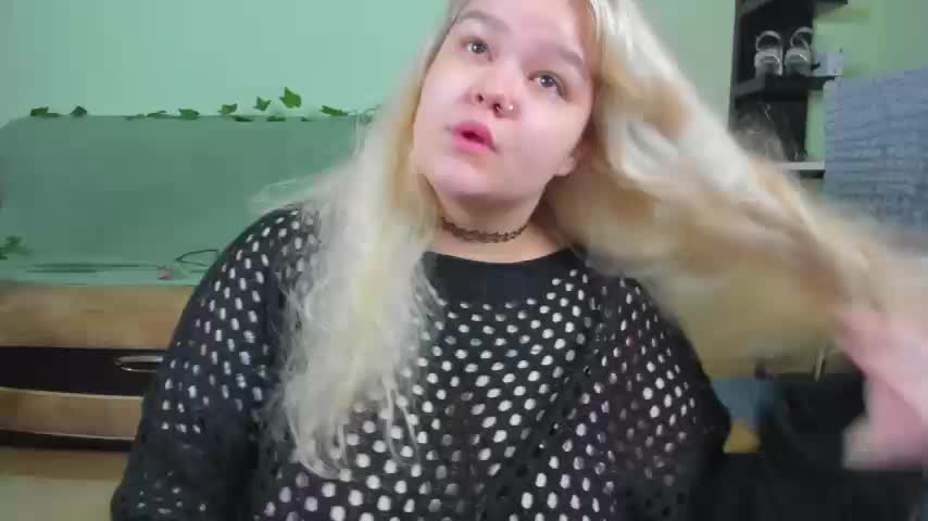 _CandyM1lky_ Adult Chat September 4, 2025