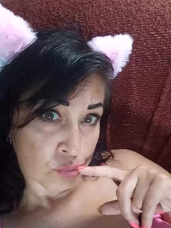 Lina-a-13 Adult Chat September 4, 2025