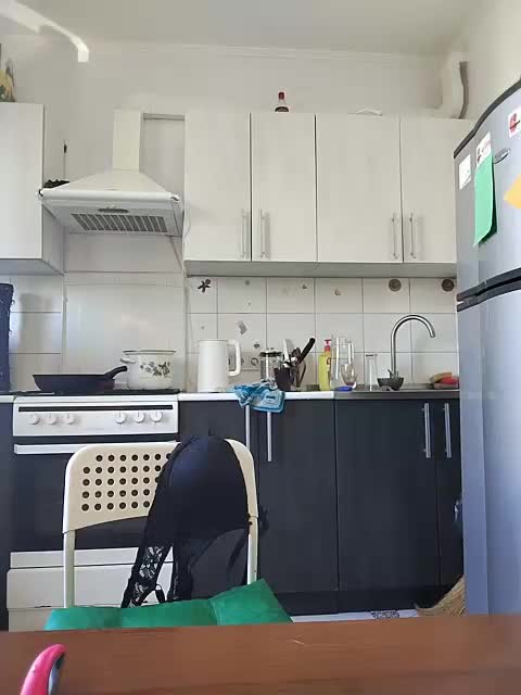 MonicaMilf Adult Chat September 5, 2025