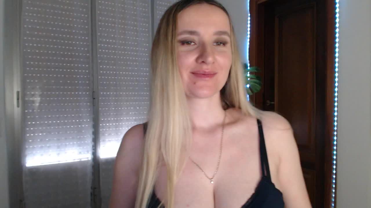 Alina-Lovely Adult Chat September 5, 2025