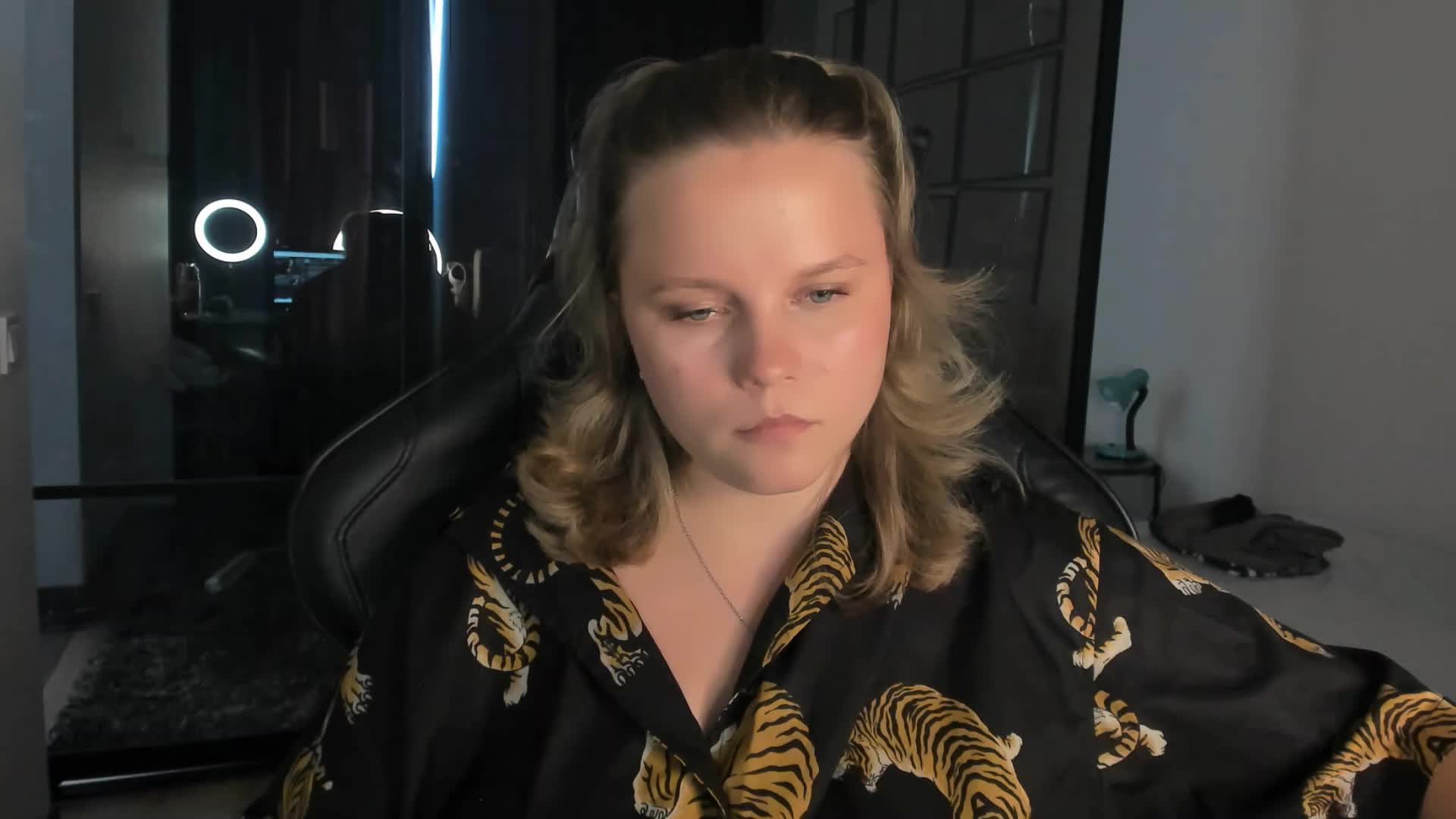 WebSamkaa_2025-09-04_15-53-38_206 Adult Chat September 5, 2025