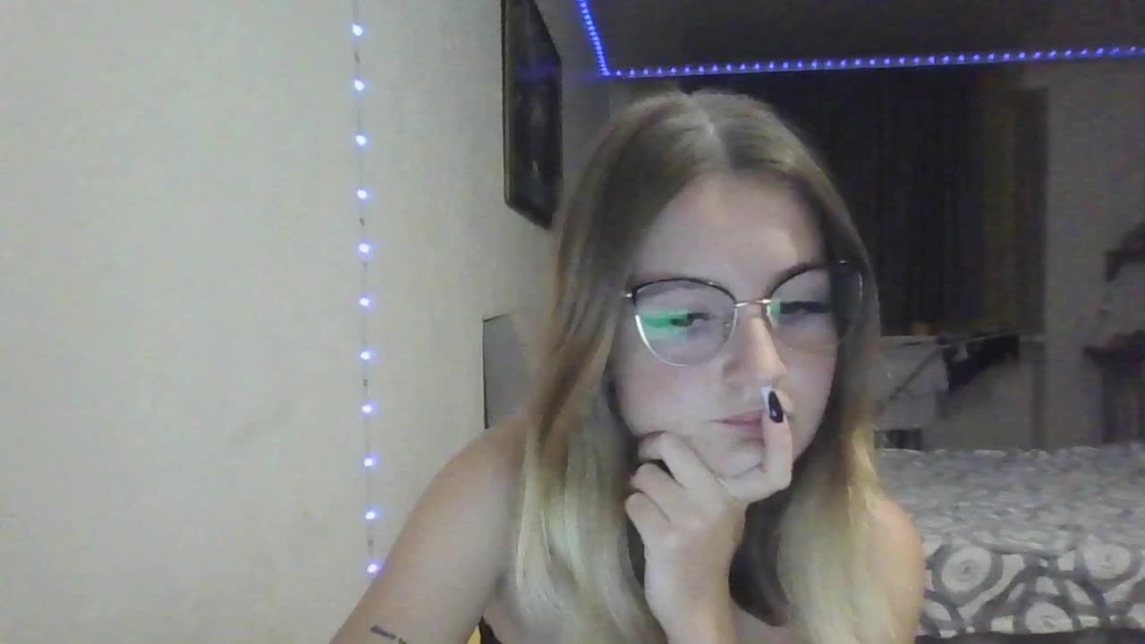 Katarsis05_2025-09-04_16-05-35_234 Adult Chat September 5, 2025