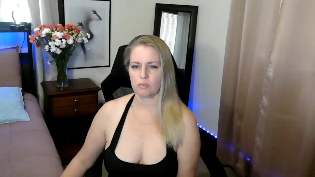 Holliekate_2025-09-04_16-42-00_463 Adult Chat September 5, 2025