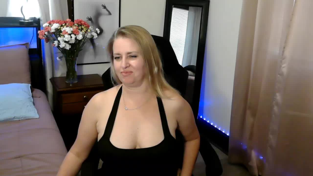 Holliekate Adult Chat September 5, 2025