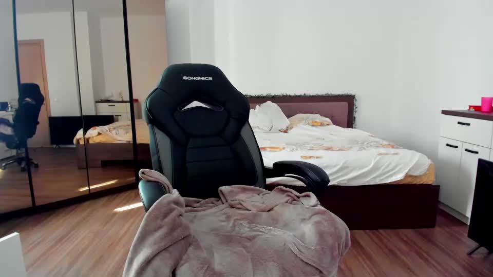 _just_a_simple_girl Adult Chat September 5, 2025