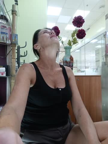 Agnes77 Adult Chat September 5, 2025