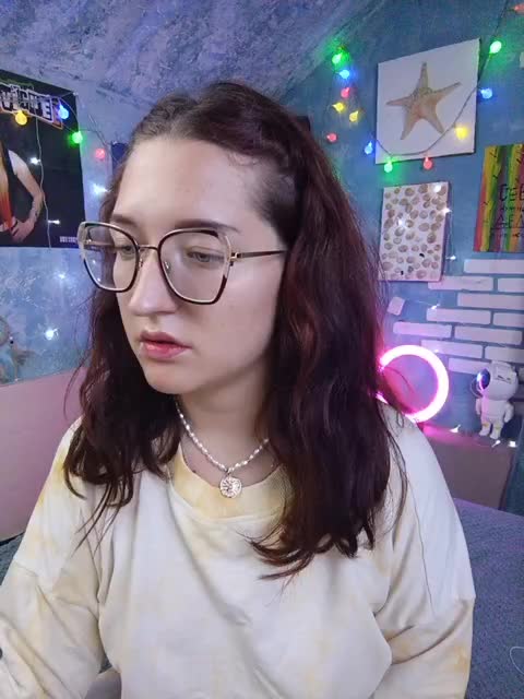 Rosia-Guess Adult Chat September 5, 2025