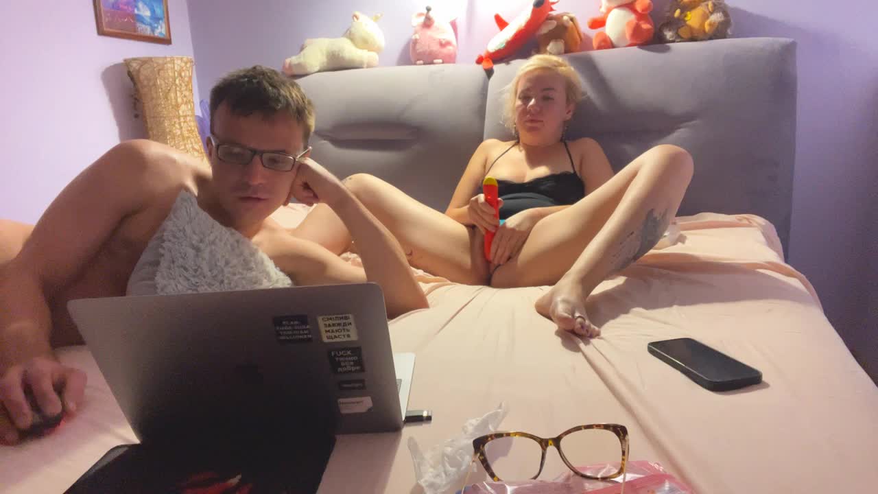 Oksana494 Adult Chat September 5, 2025