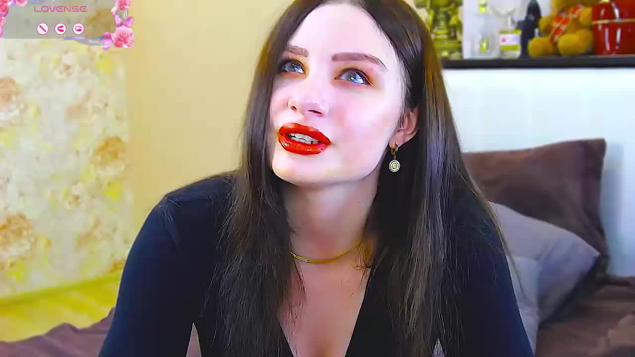 LoveLove_me Adult Chat September 5, 2025