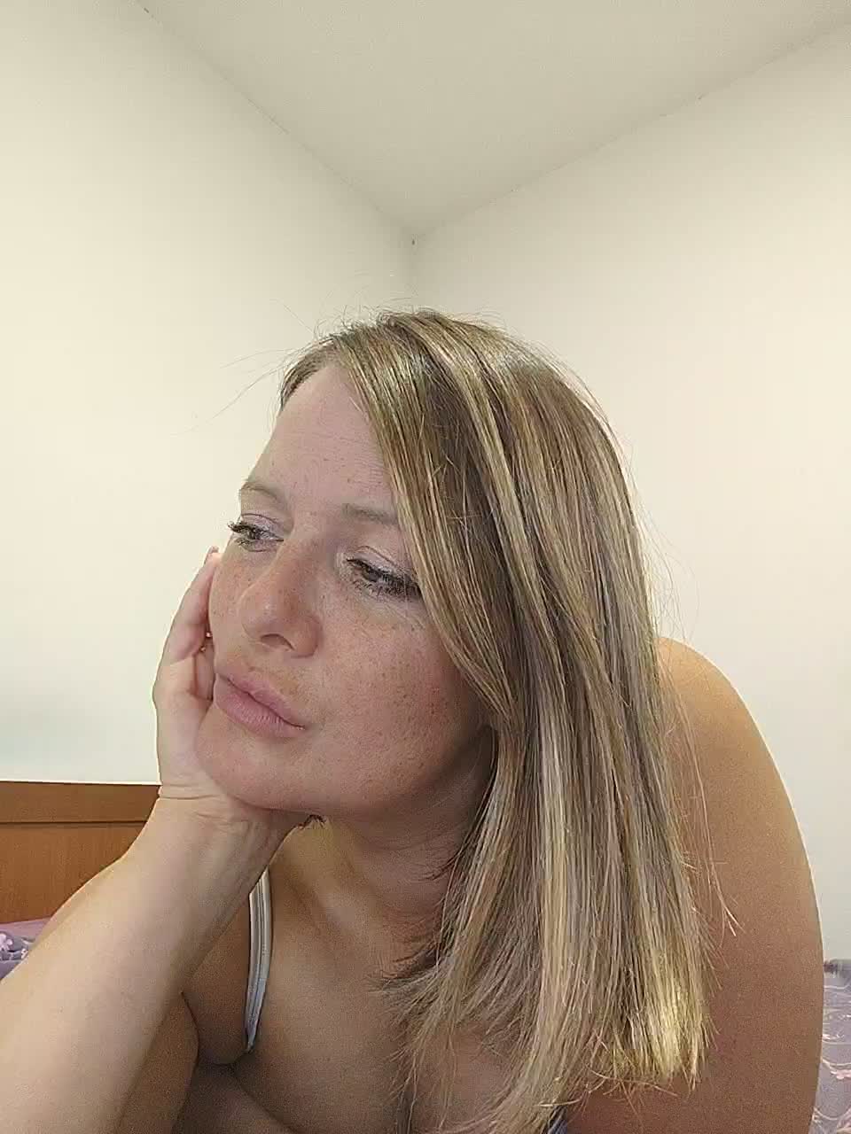 Natalii87 Adult Chat September 5, 2025