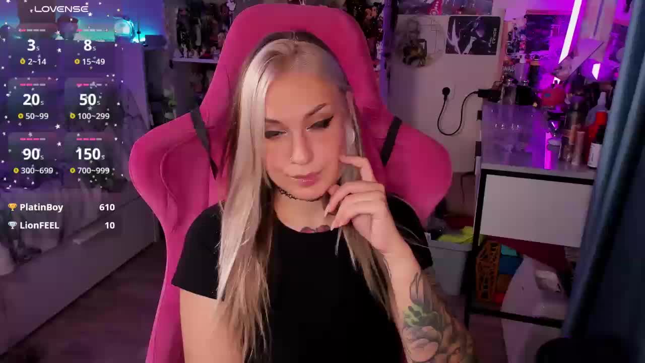 ChloeKohaku Adult Chat September 5, 2025