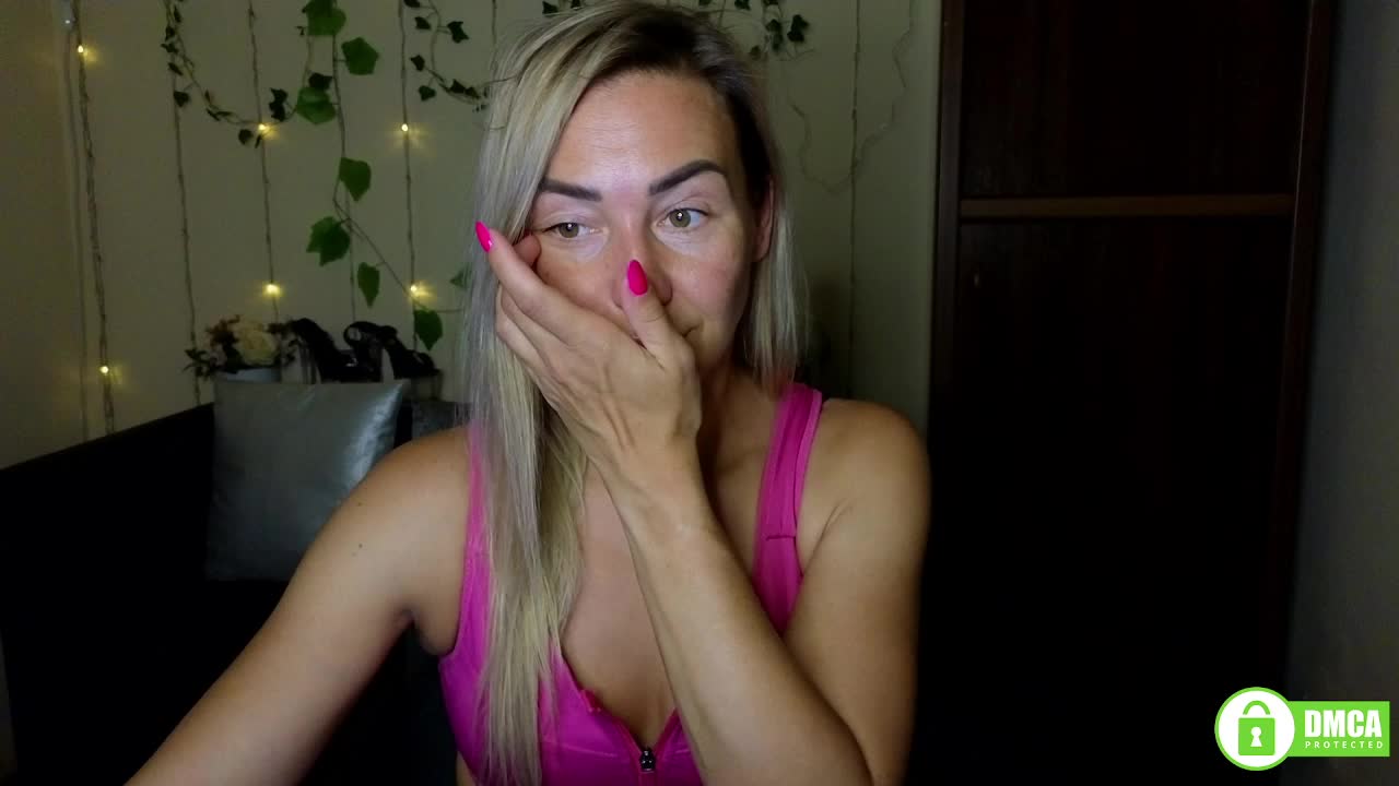 Jullyblondkiss Adult Chat September 5, 2025