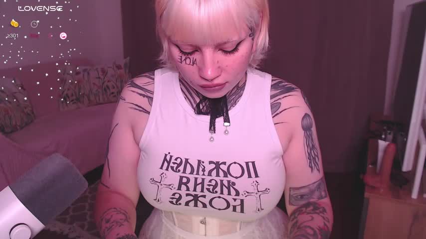 tradishka Adult Chat September 5, 2025