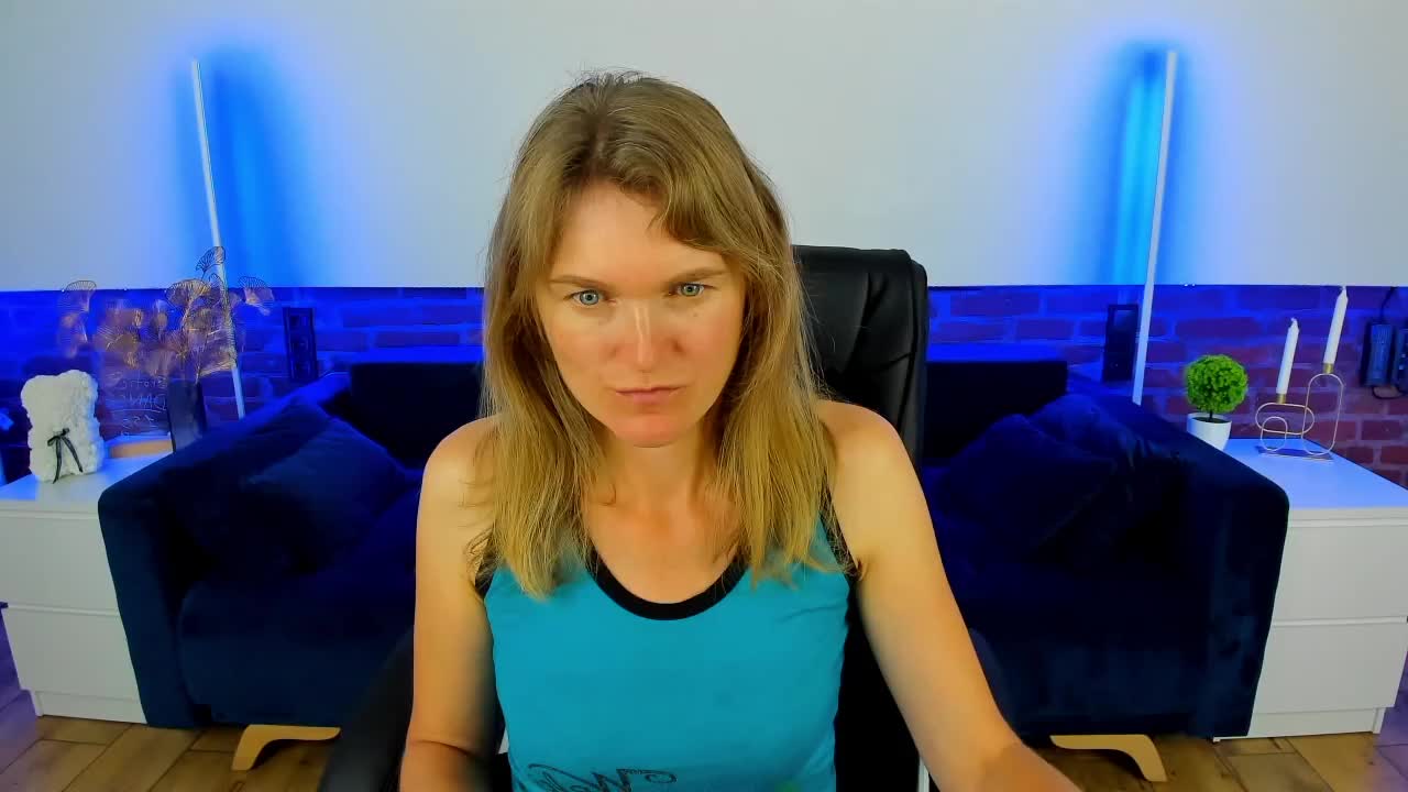 Annabel-xxx Adult Chat September 5, 2025