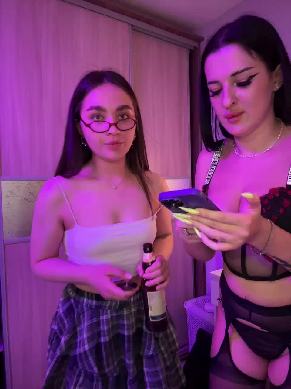 NikaXXXlika Adult Chat September 5, 2025