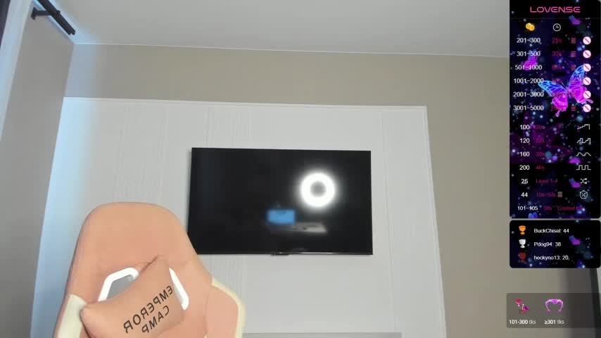 Holly_Molii Adult Chat September 5, 2025