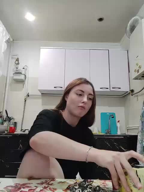 Monika_live Adult Chat September 5, 2025