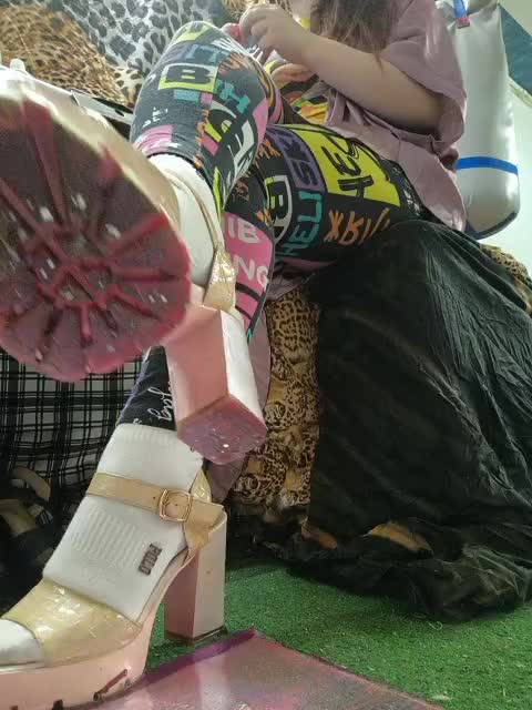 ralita99 Adult Chat September 5, 2025