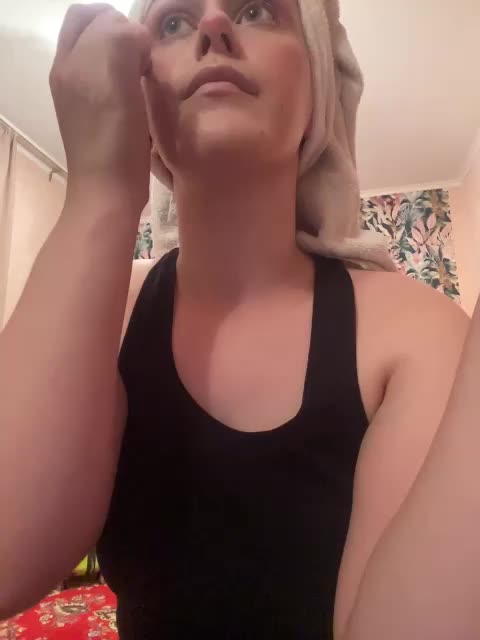 Vexahlia Adult Chat September 5, 2025