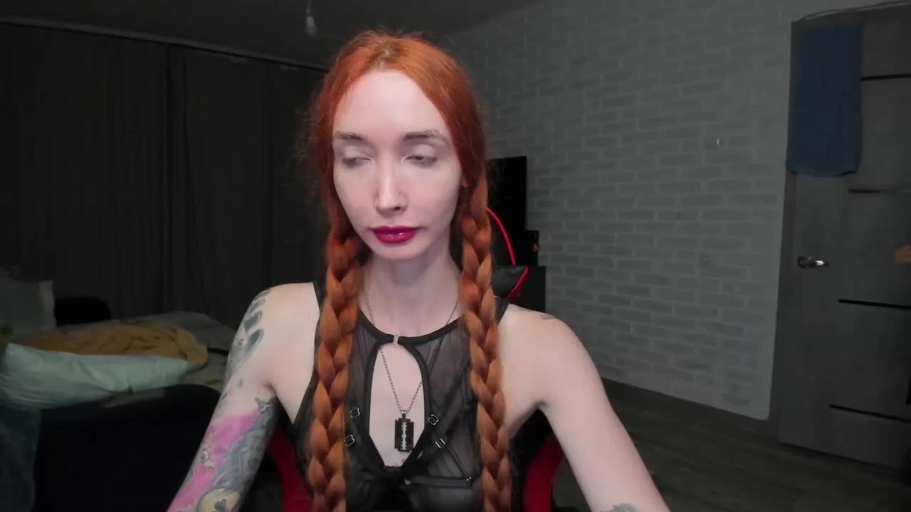 Roxy-Sun Adult Chat September 5, 2025