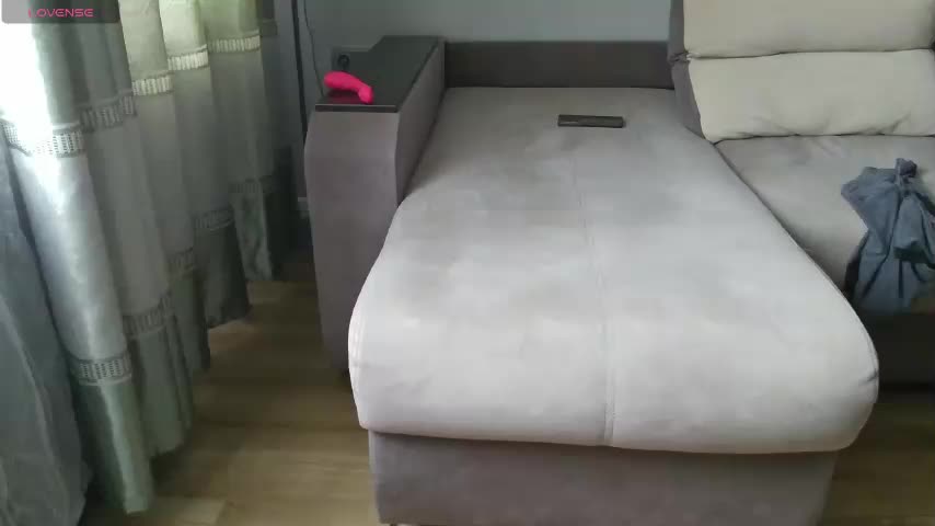 Milaa1998 Adult Chat September 5, 2025