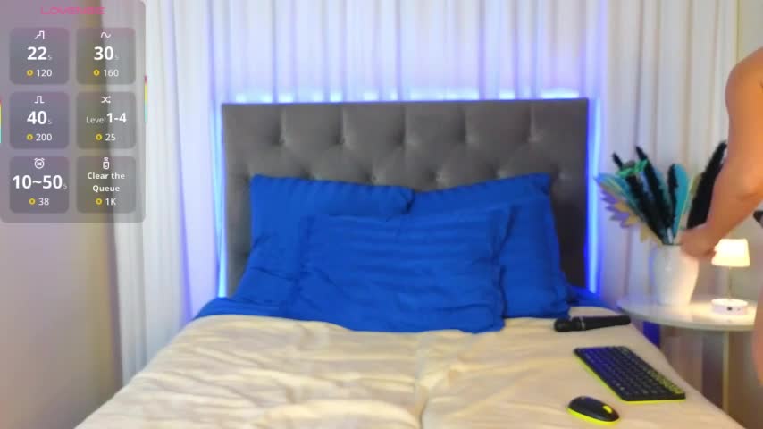 Ariana_Petite Adult Chat September 5, 2025