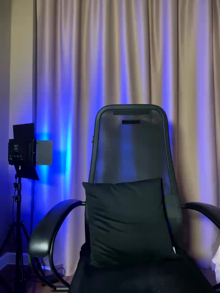 Amyleeplayss Adult Chat September 5, 2025