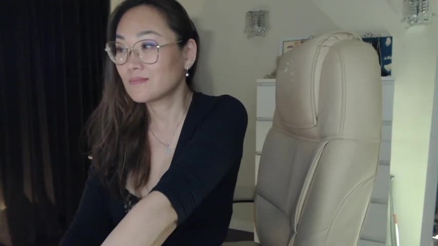 Realia Adult Chat September 5, 2025