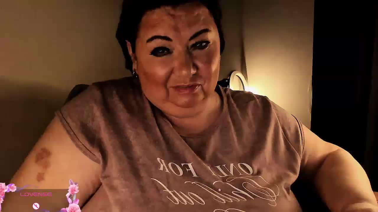 Alinahott1 Adult Chat September 5, 2025