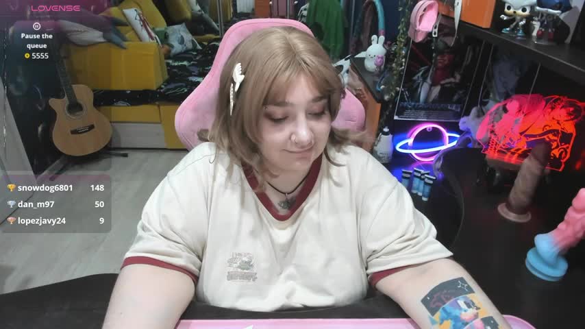 Softie_Sofy Adult Chat September 6, 2025