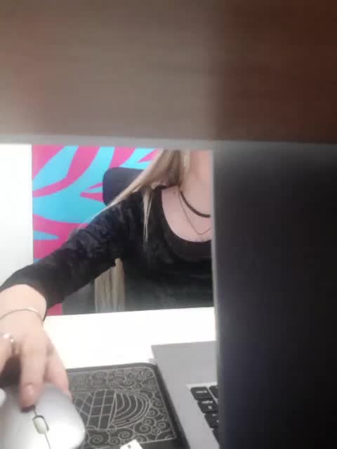 Xo4y-Tpax Adult Chat September 6, 2025