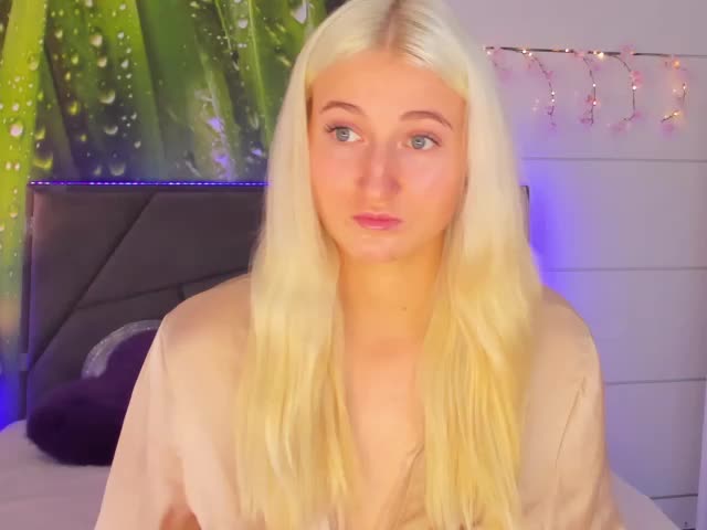 HollyTaillor Adult Chat September 6, 2025