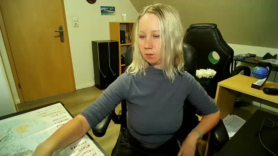 _korall_ Adult Chat September 6, 2025