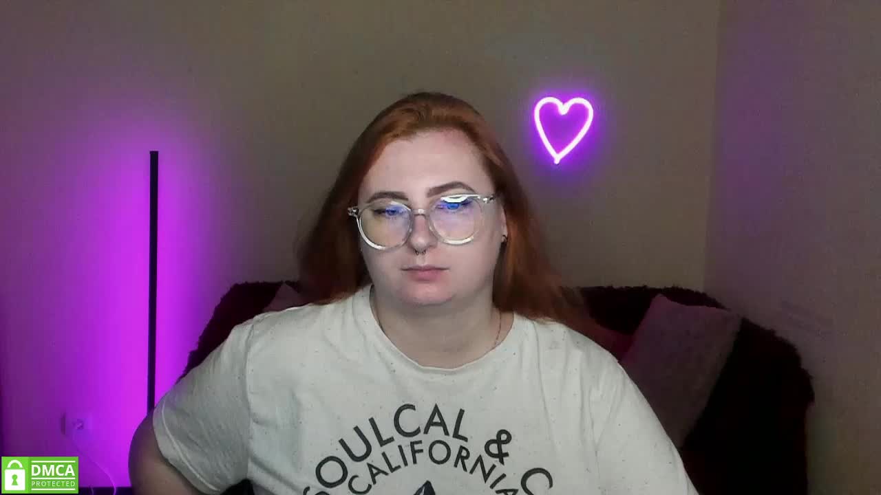 Aliciaredluv Adult Chat September 6, 2025